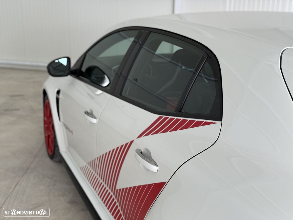 Renault Mégane 1.8 TCe R.S. Trophy R - 31