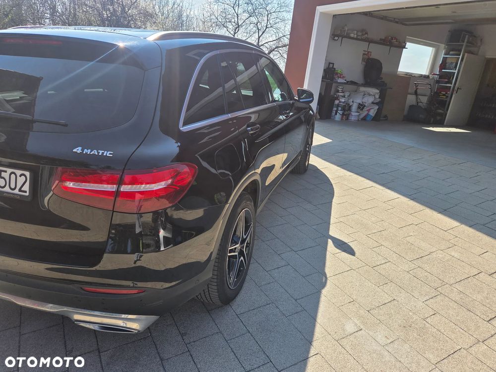 Mercedes-Benz GLC - 6