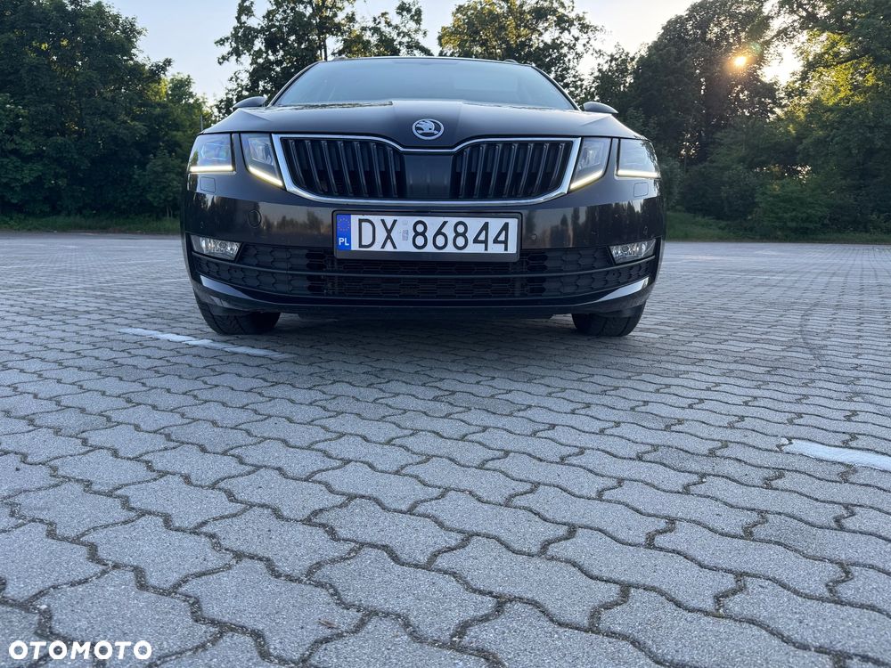 Skoda Octavia 2.0 TDI Ambition DSG - 3