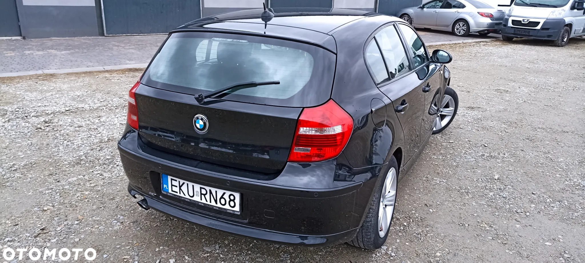 BMW Seria 1 116i - 8