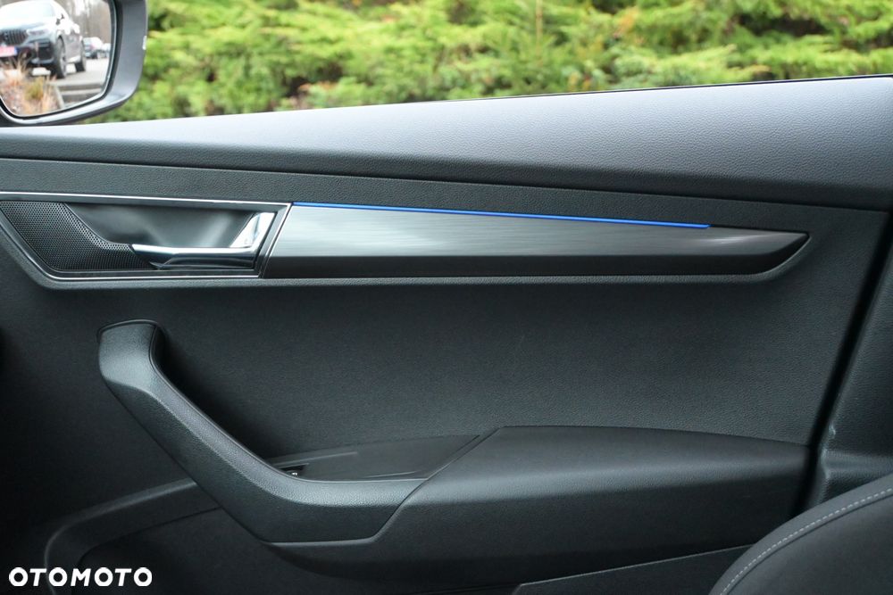 Skoda Karoq 1.5 TSI ACT DSG Ambition - 35