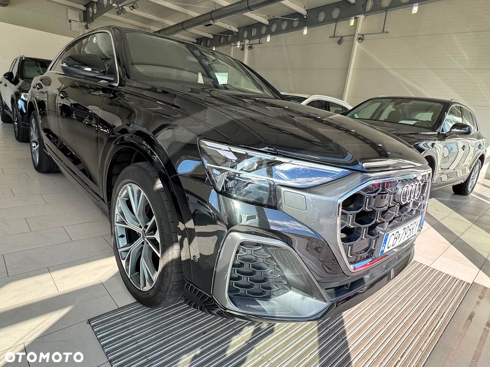 Audi Q8 - 3