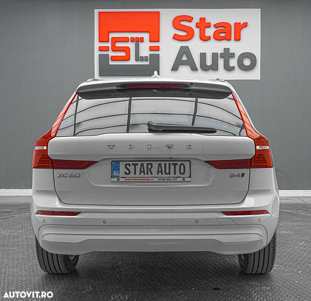 Volvo XC 60 B4 MHEV AT8 AWD Momentum Pro - 6