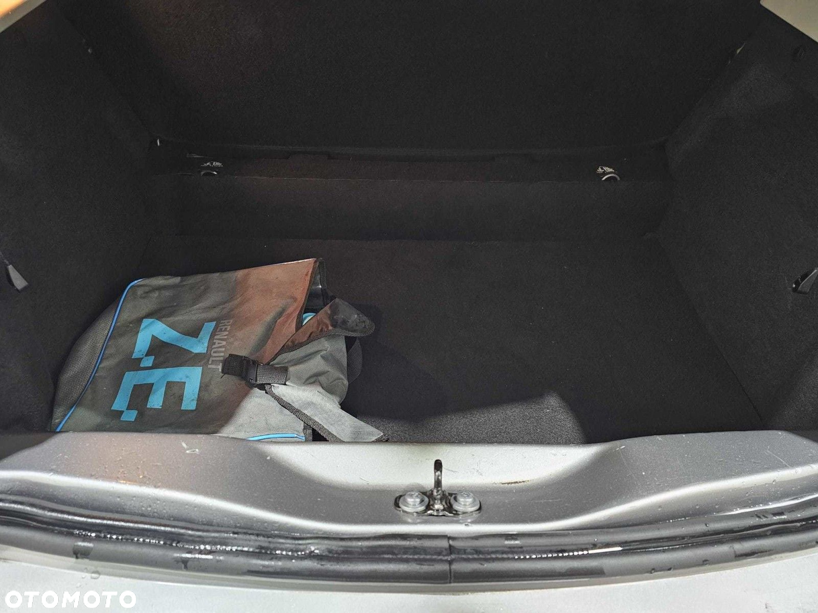 Renault Zoe - 16