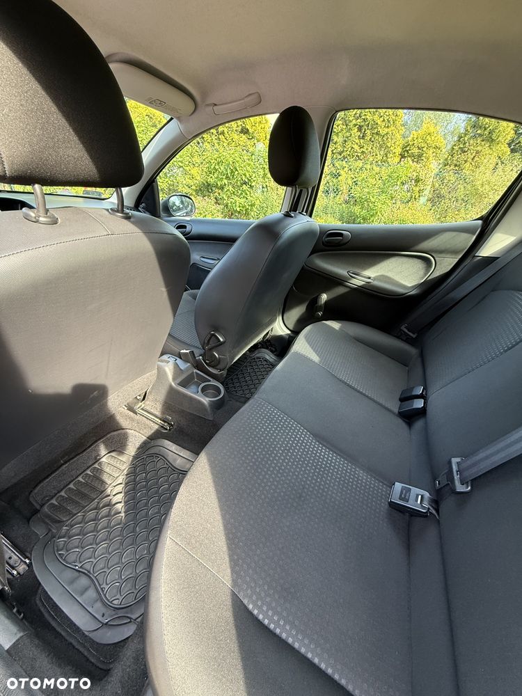 Peugeot 206 plus 1.1 Presence Euro5 - 5