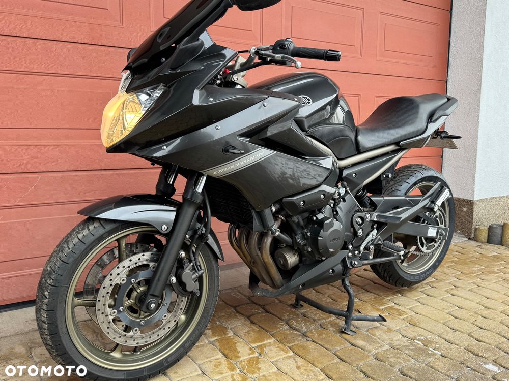 Yamaha XJ - 1