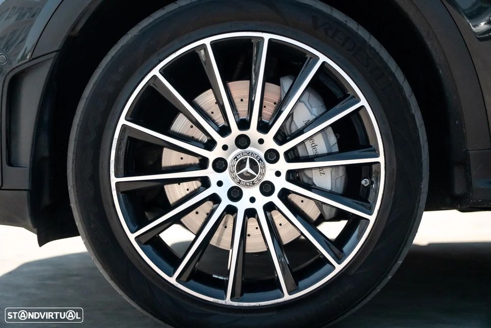 Mercedes-Benz GLC 300 de Coupe 4Matic 9G-TRONIC AMG Line - 12