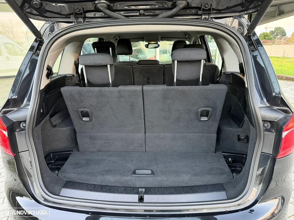 BMW 218 Gran Tourer d Sport Line - 7