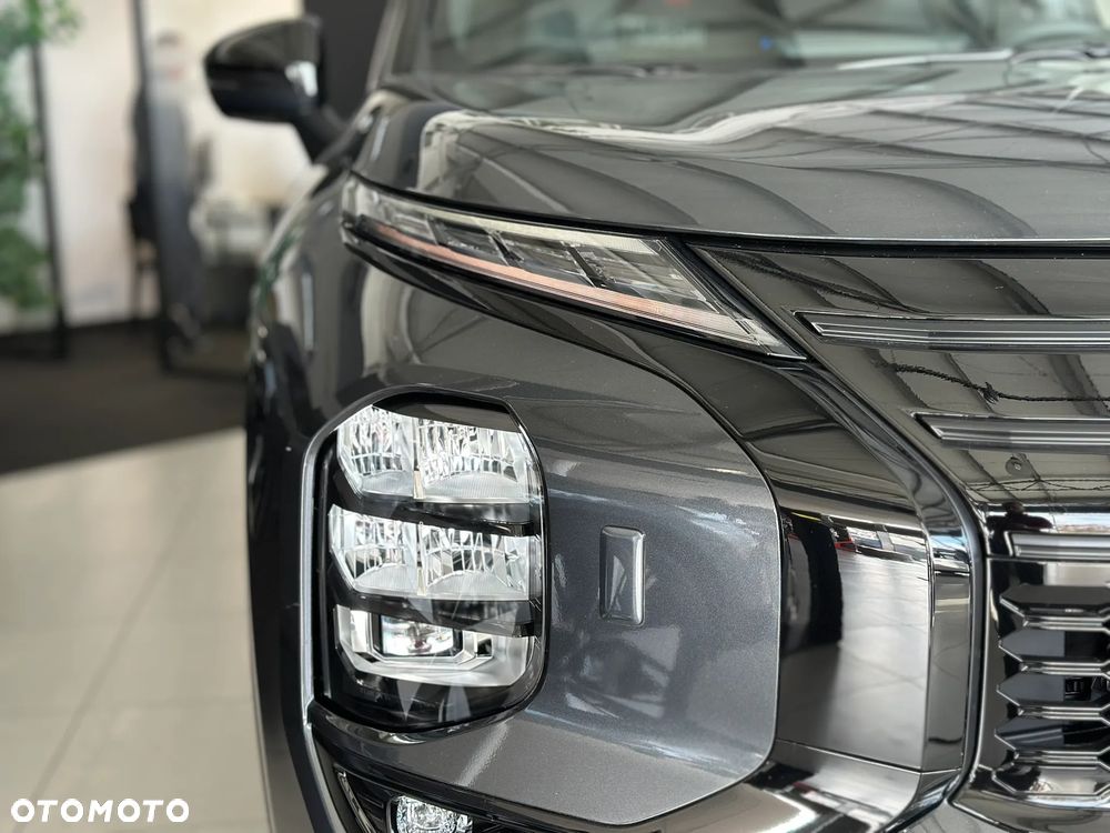 Mitsubishi Outlander Black Edition - 6