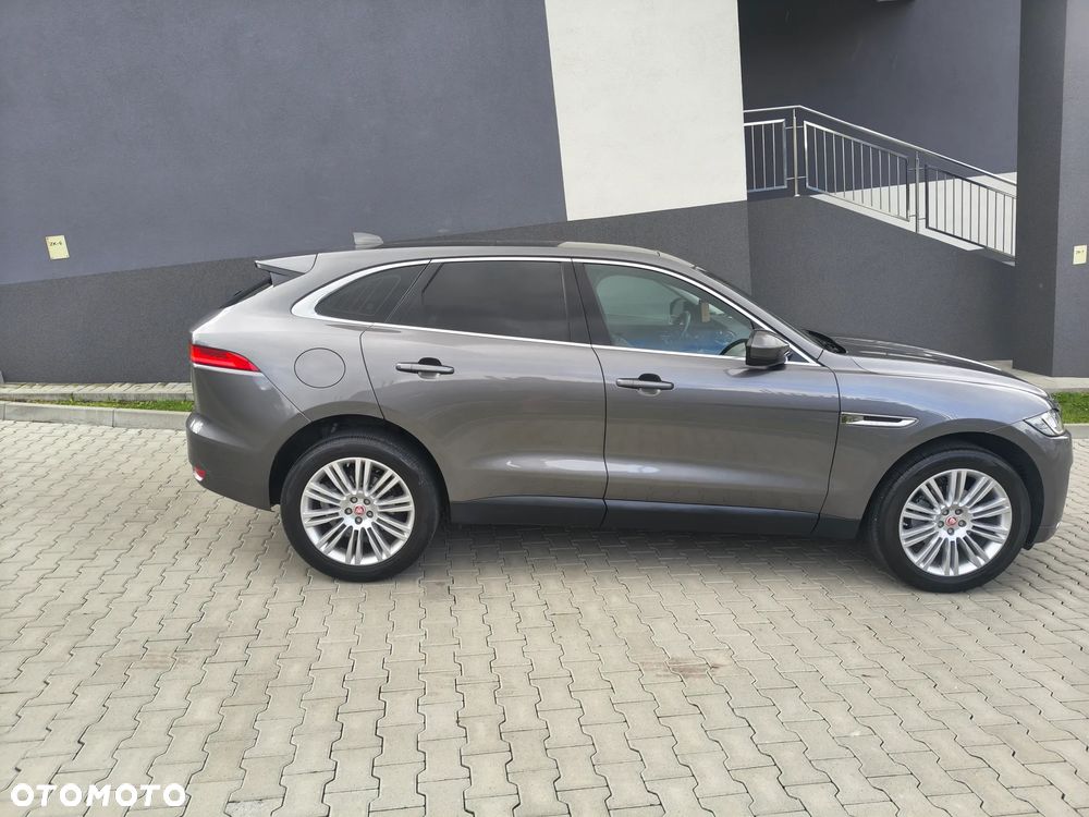 Jaguar F-Pace 2.0 i4D AWD Prestige - 3