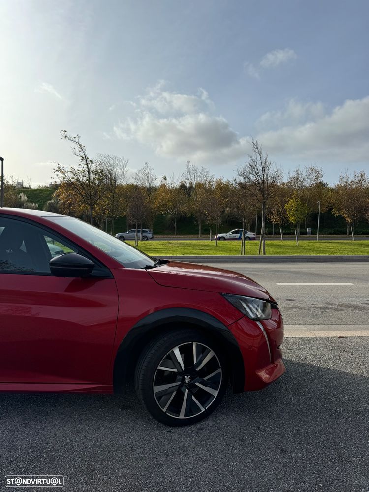 Peugeot 208 1.2 PureTech GT Pack EAT8 - 6