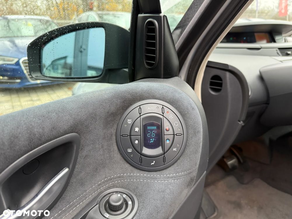 Renault Grand Espace Gr 2.0T Privilege - 26