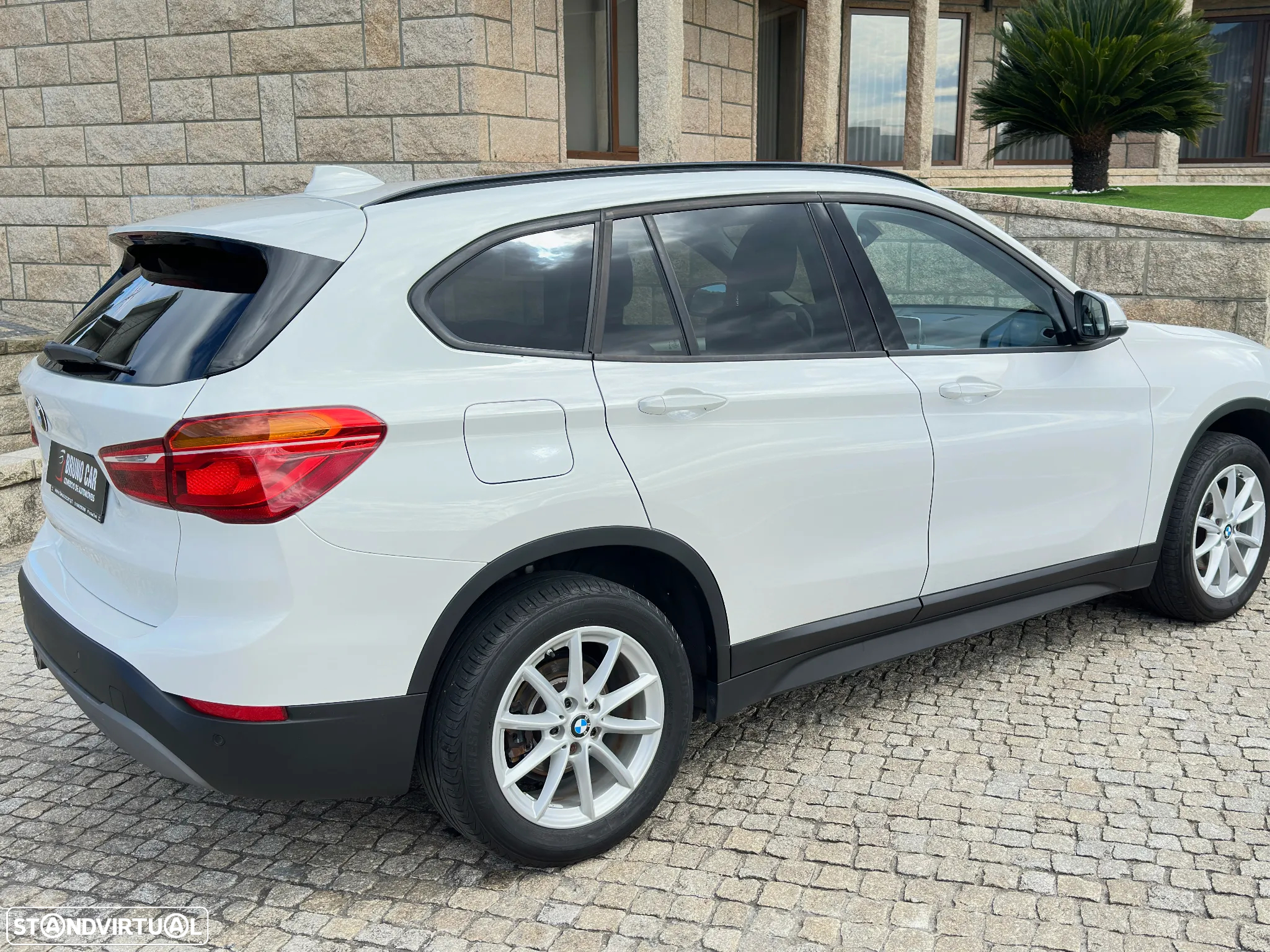 BMW X1 16 d sDrive Auto - 17