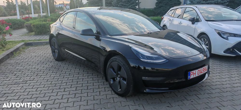 Tesla Model 3 Langstreckenbatterie Allradantrieb Dual Motor - 2