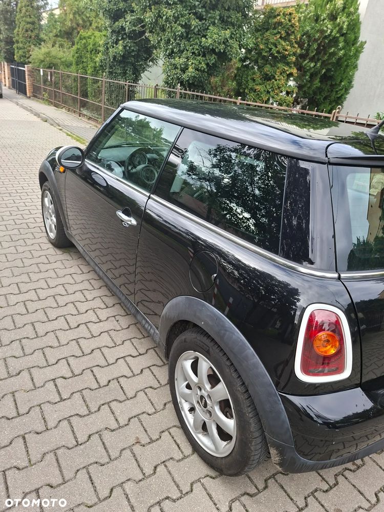 MINI ONE Standard - 13