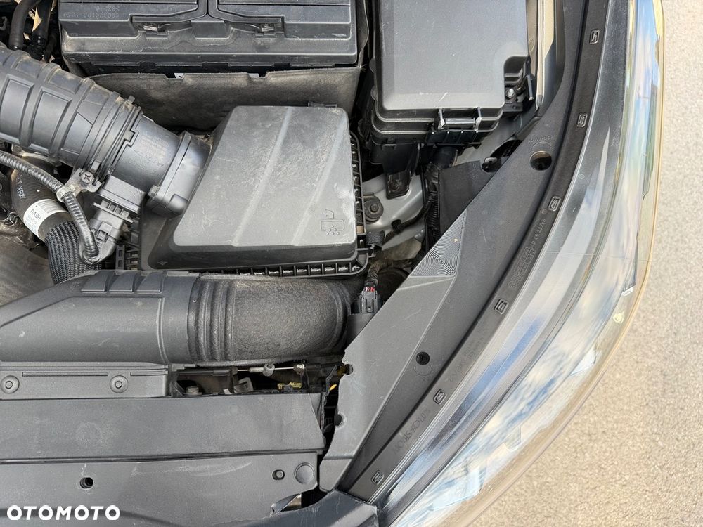 Kia Ceed 1.6 CRDi mHEV Business Line DCT - 23