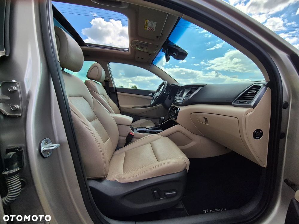 Hyundai Tucson blue 1.7 CRDi 2WD DCT Advantage - 20