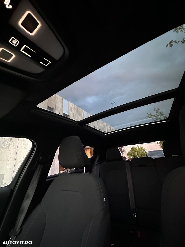 Volvo XC 40 Recharge Single Motor RWD Plus - 10