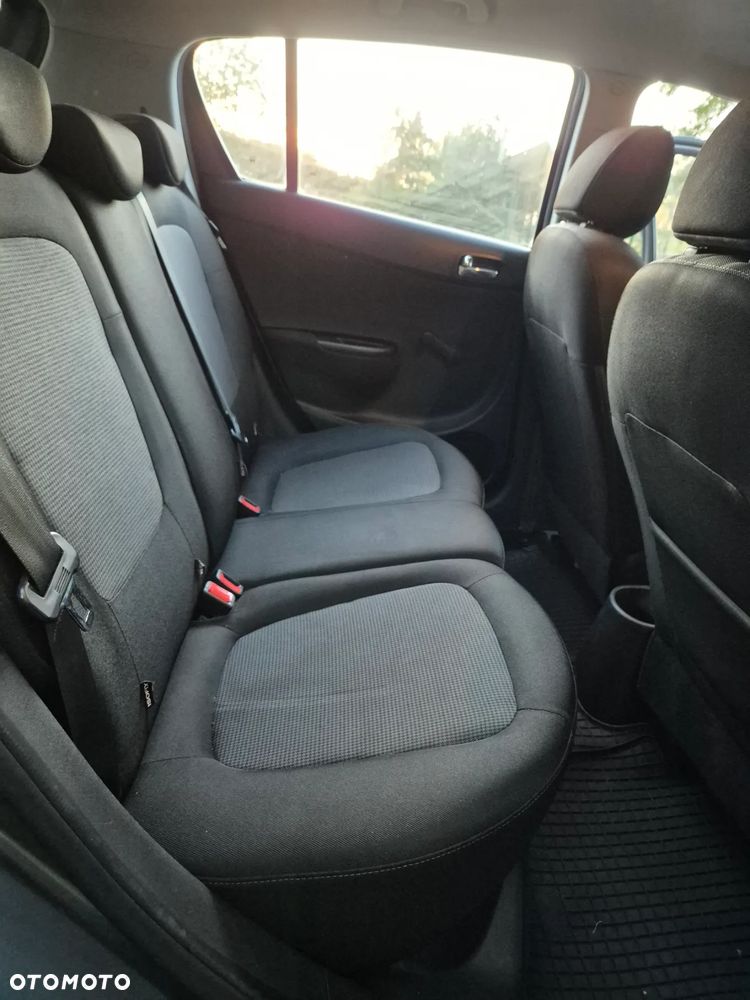 Hyundai i20 1.25 Comfort - 21