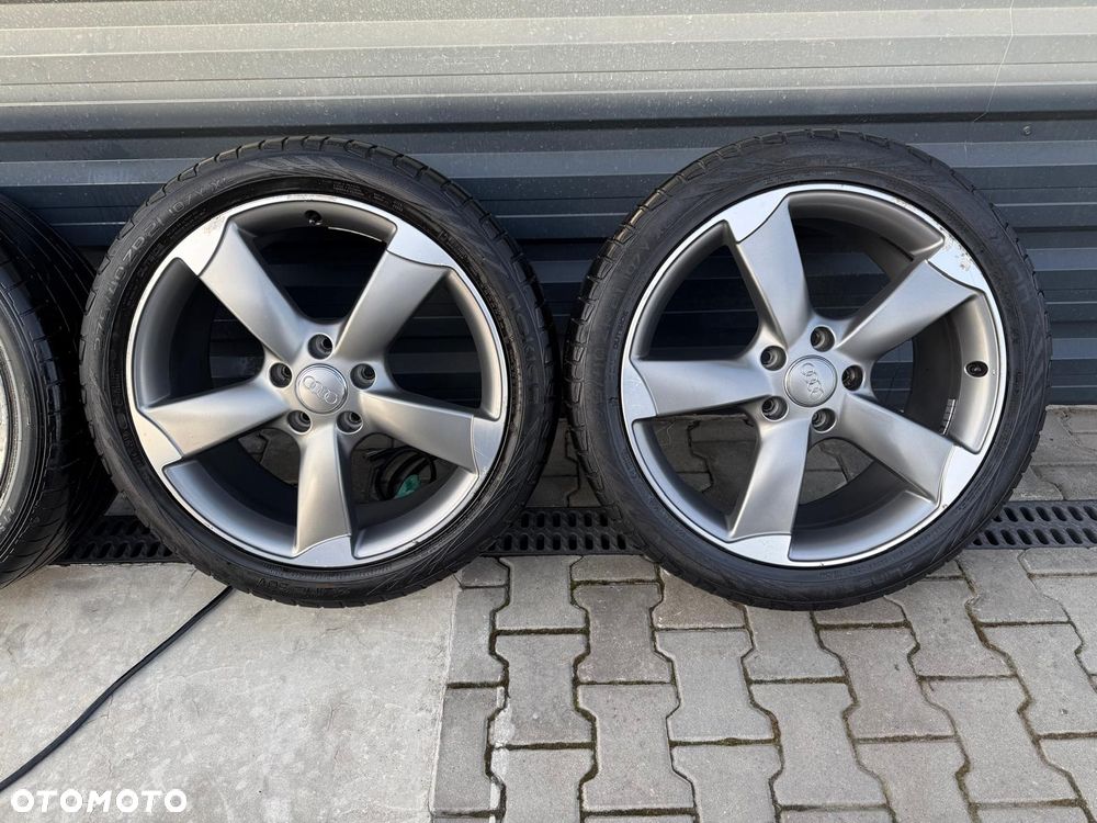AUDI Q7 4L KOŁA ALUFELGI ROTOR 9Jx21 5x130 ET60 4L0601025CE OPONY 275/40/21 - 2