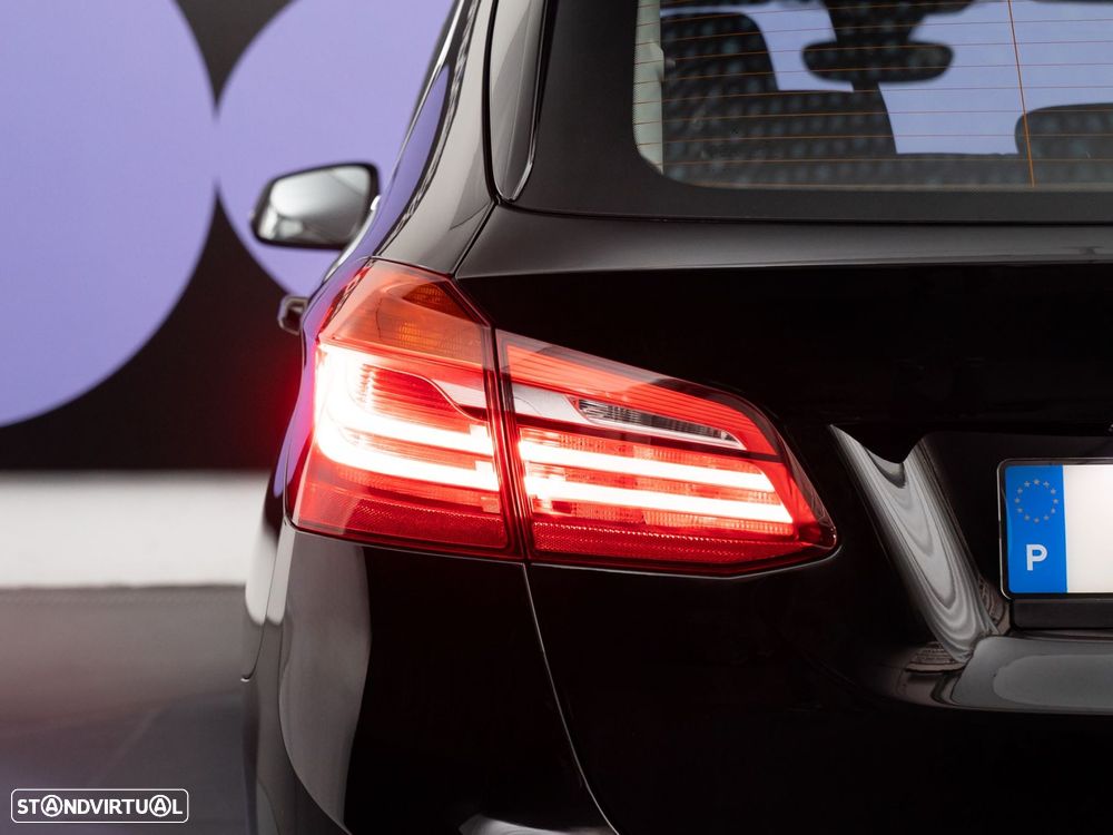 BMW 225xe Active Tourer Advantage - 12