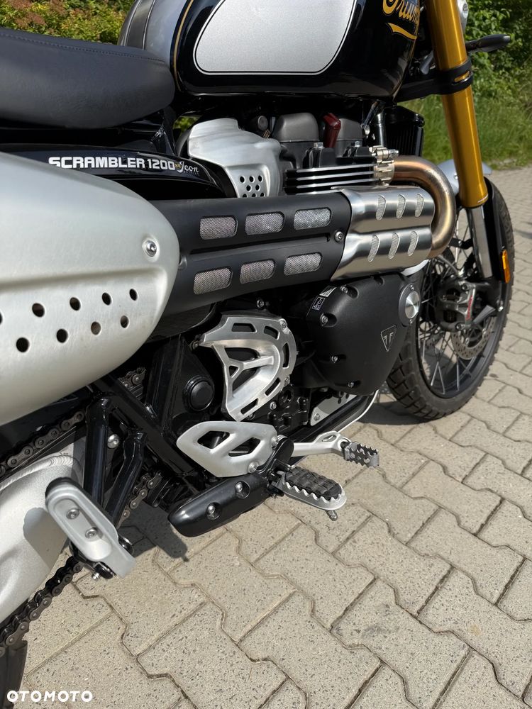 Triumph Scrambler - 5