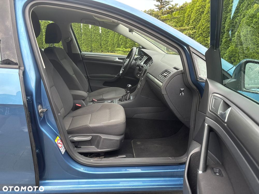 Volkswagen Golf 2.0 BlueTDI Comfortline - 28