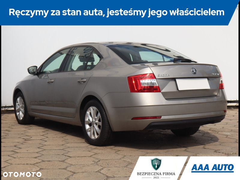 Skoda Octavia - 5
