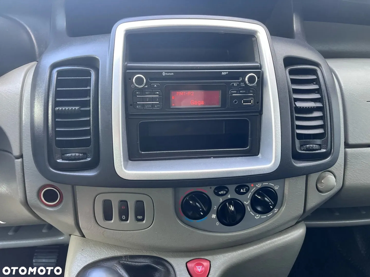 Renault Trafic Grand Passenger Pack Clim - 14