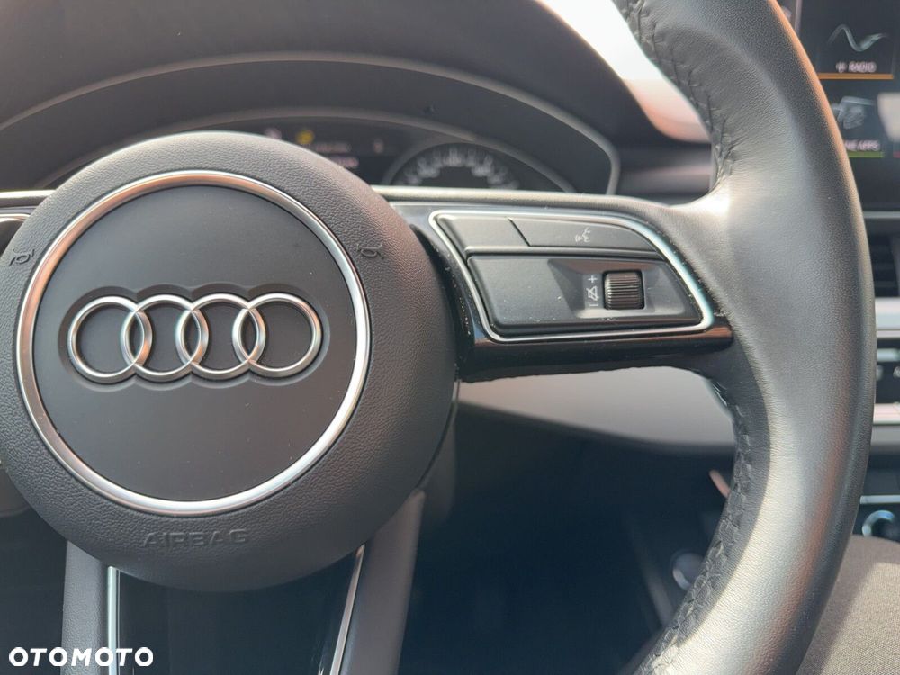 Audi A4 Limousine - 17