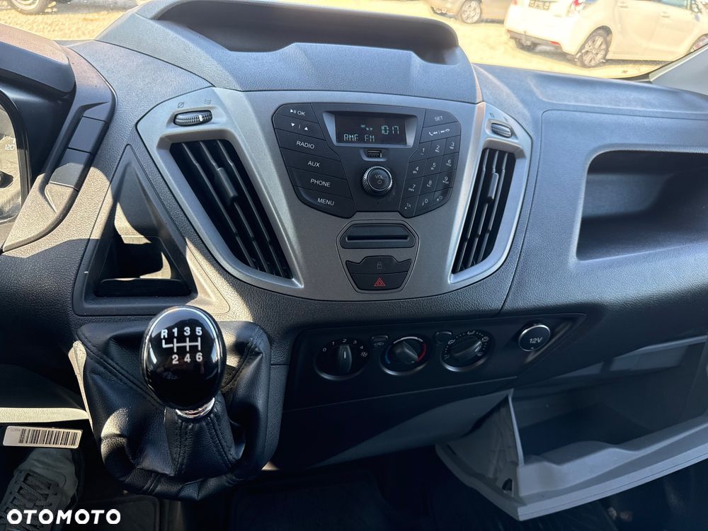 Ford TRANSIT CUSTOM - 14