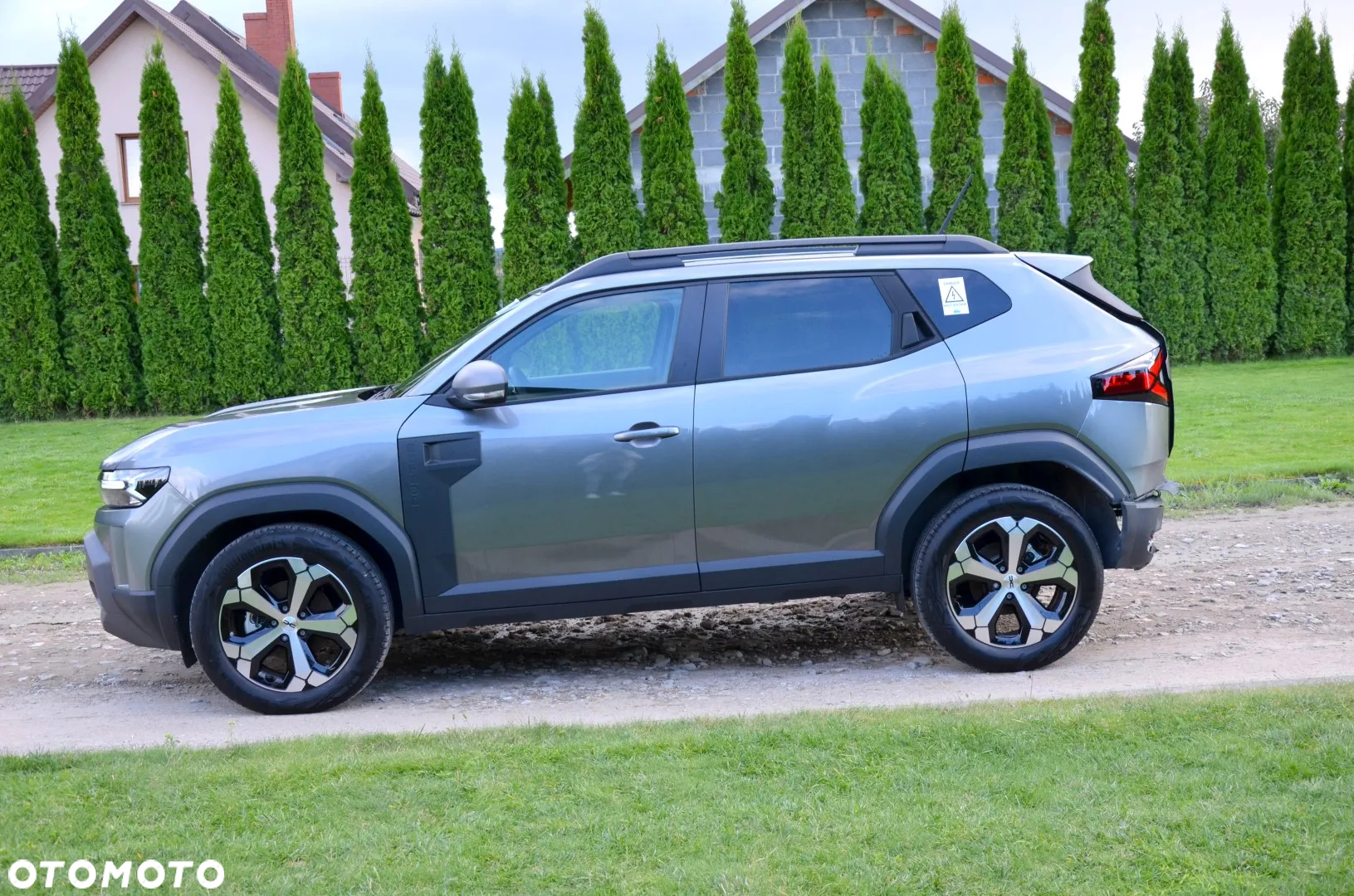 Dacia Duster 1.6 Full Hybrid 140 Expression MMT - 2