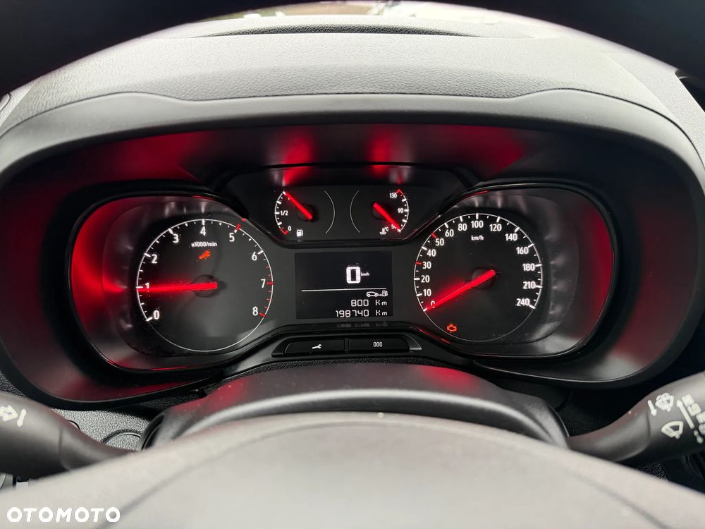 Opel COMBO XL Maxi 2020r L2 1.5 Diesel - 15