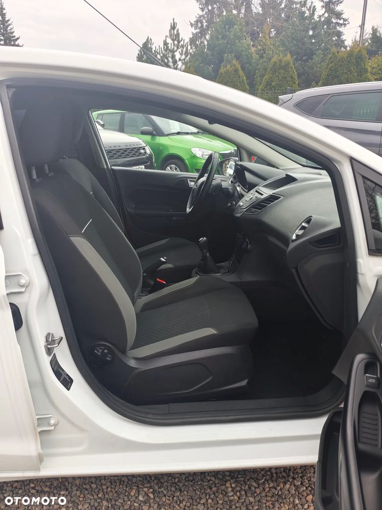 Ford Fiesta 1.25 Celebration - 19