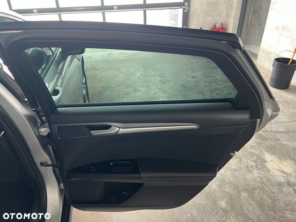 Ford Mondeo 2.0 TDCi Start-Stopp PowerShift-Aut Business Edition - 24