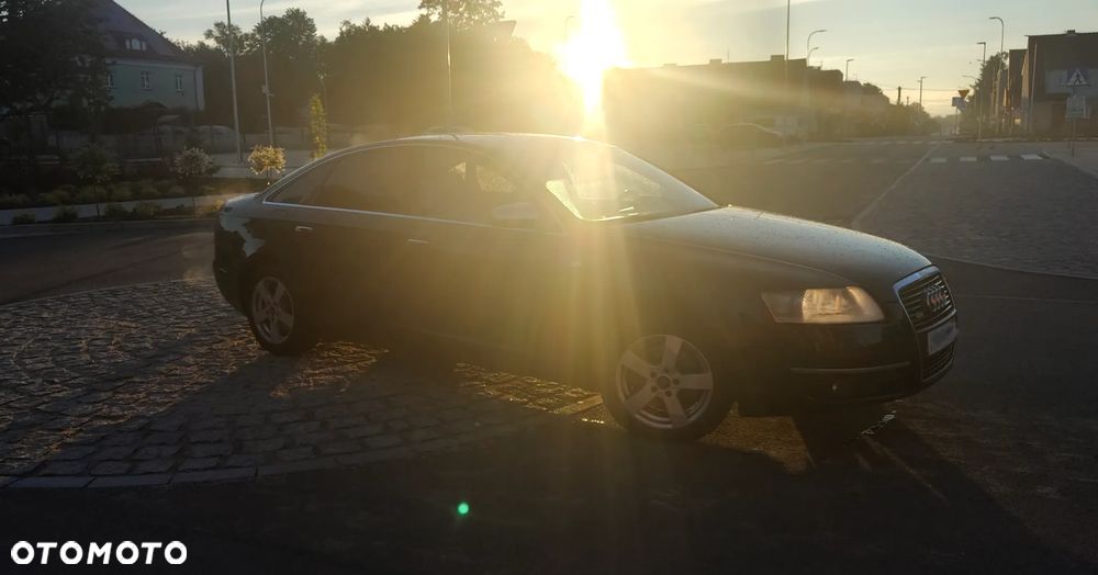 Audi A6 Limousine 2.4 - 2