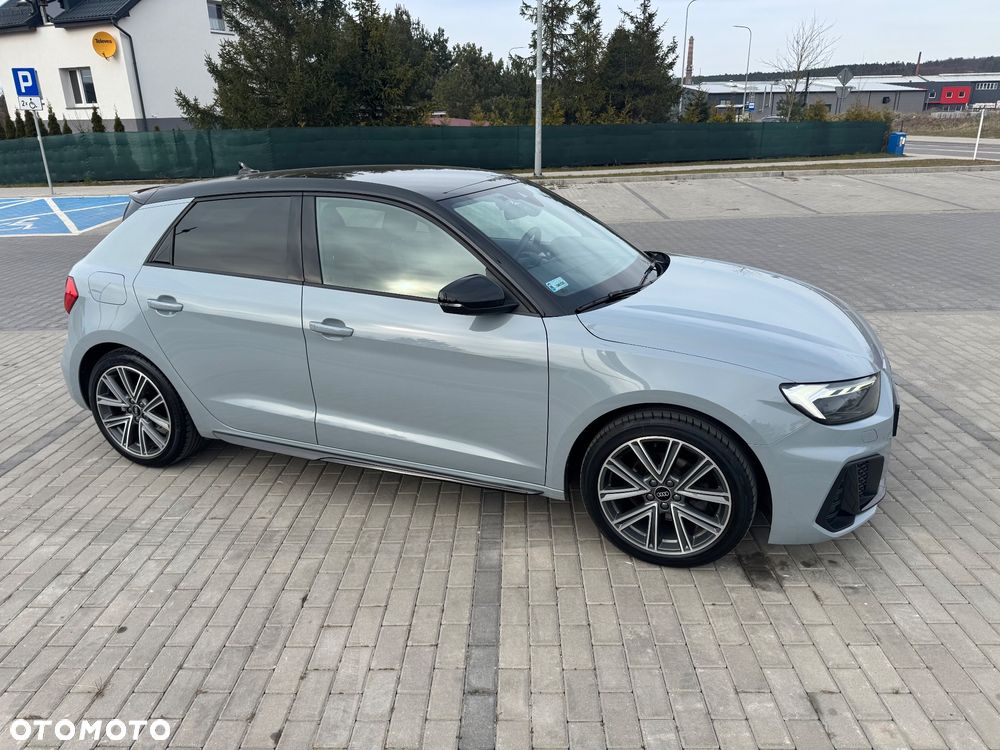 Audi A1 Sportback 35 TFSI S-Line S tronic - 4