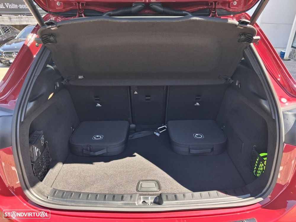 Mercedes-Benz GLA 250 e AMG Line - 15