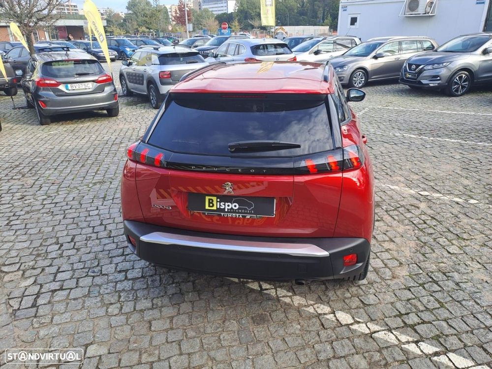 Peugeot 2008 PureTech 130 EAT8 GT - 9
