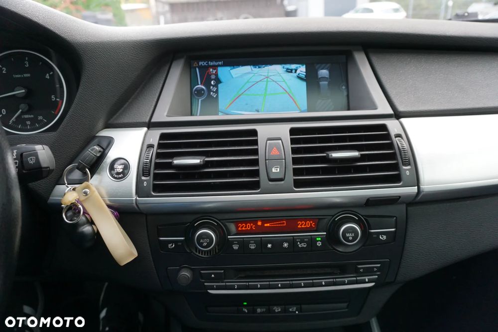BMW X5 xDrive30d - 26