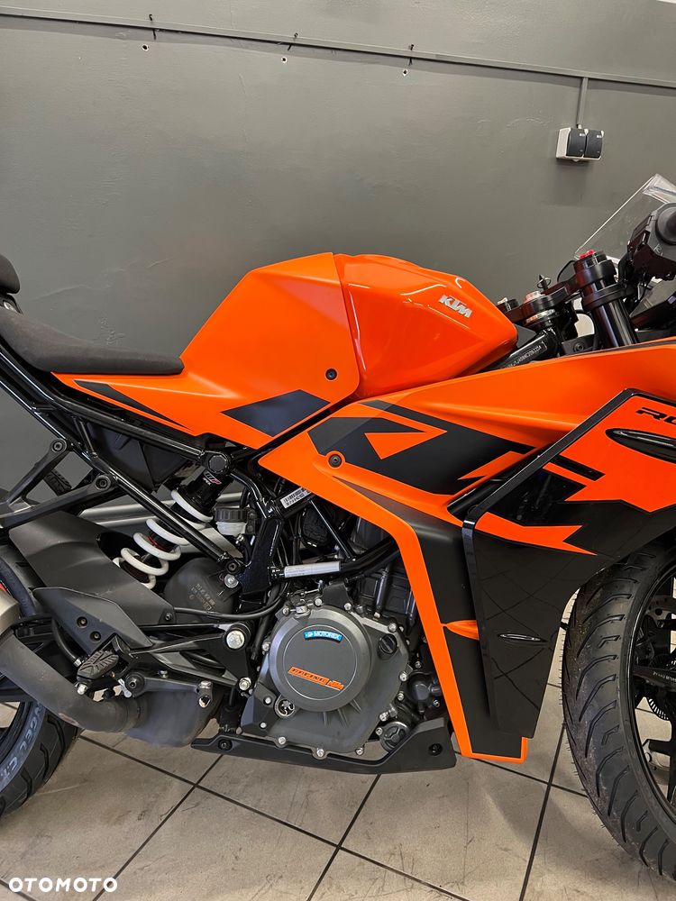KTM RC 390 - 3
