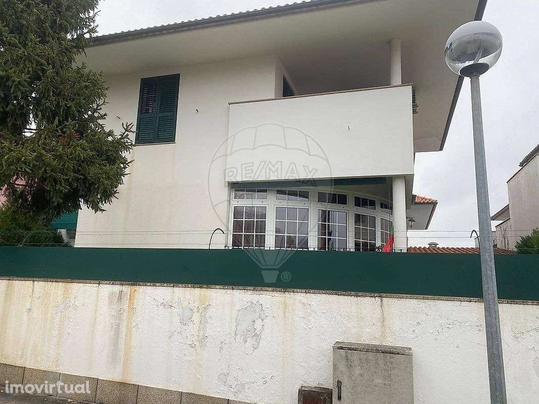 Moradia T4 para venda - Grande imagem: 2/21