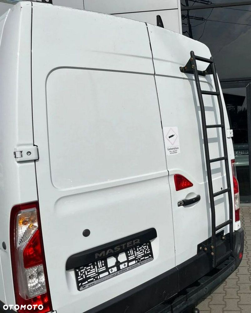Renault Master - 18