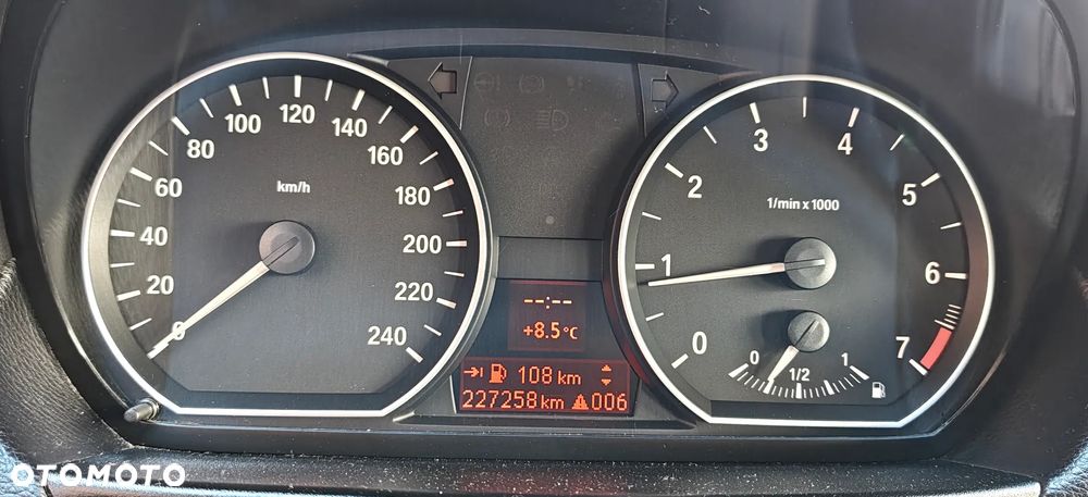 BMW Seria 1 - 18