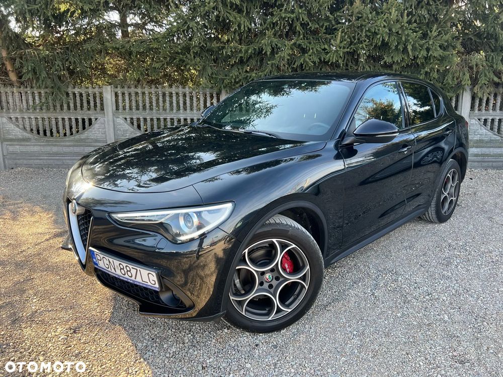 Alfa Romeo Stelvio 2.2 JTDM Executive Q4 - 1
