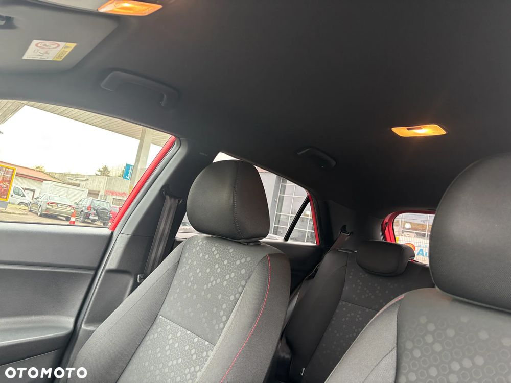 Hyundai i20 1.4 Comfort - 31