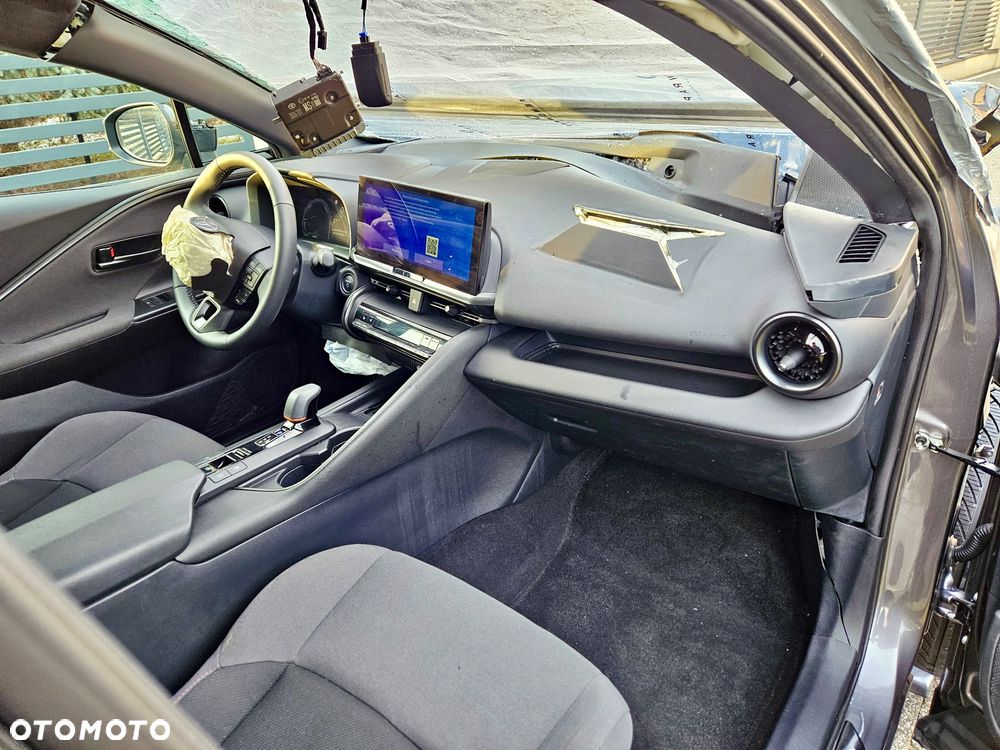 Toyota C-HR - 14
