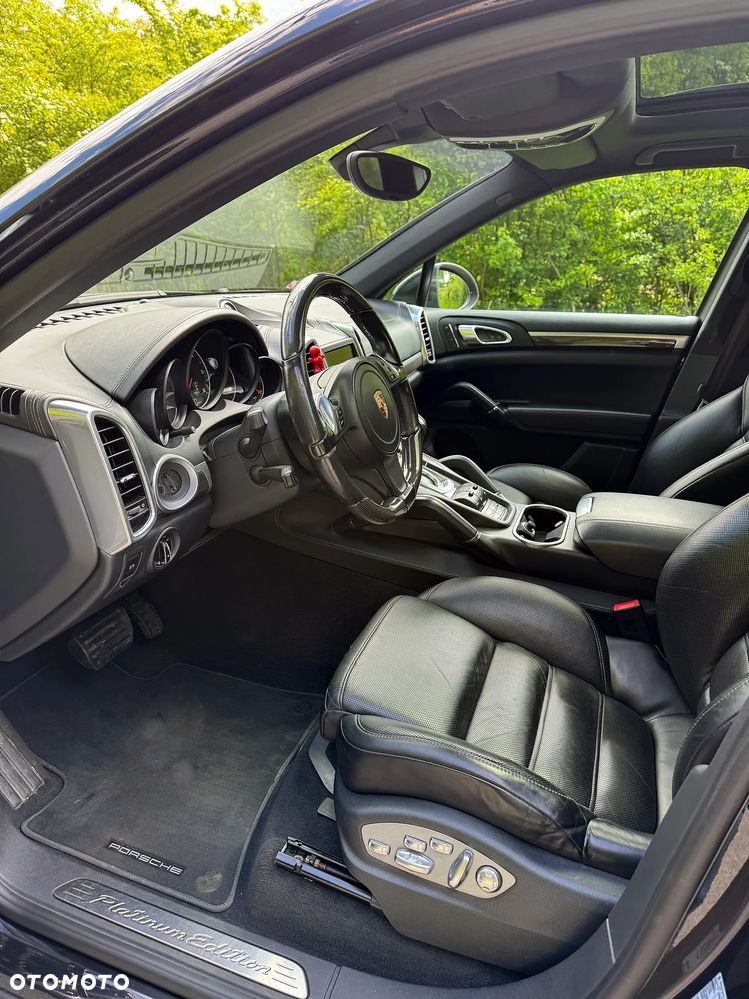 Porsche Cayenne Diesel Platinum Edition - 4