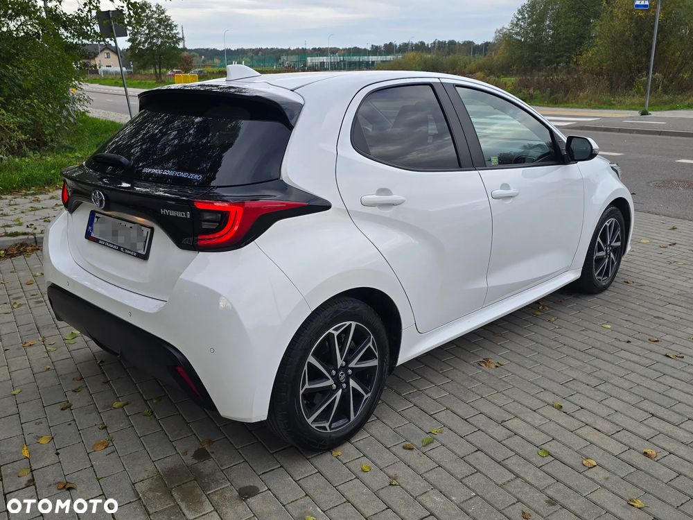 Toyota Yaris Hybrid 1.5 Style - 6
