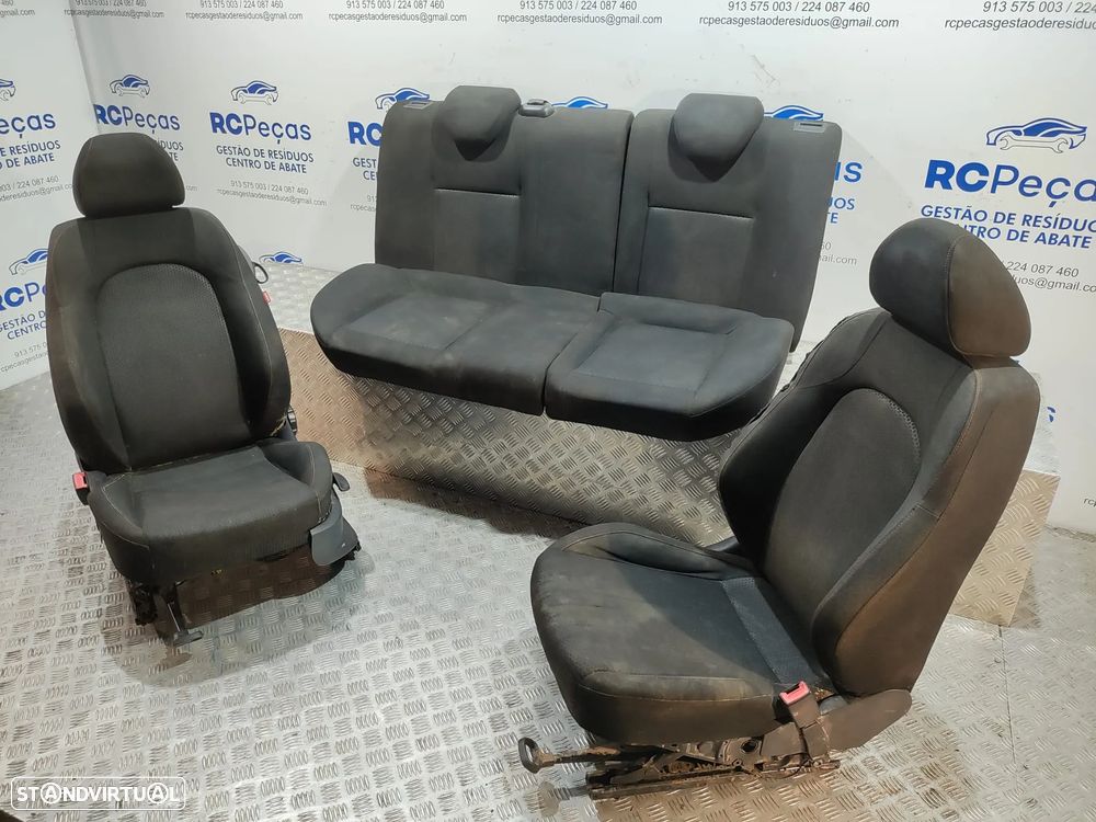 Conjunto Bancos Originais Seat Ibiza 6J Facelift - 3
